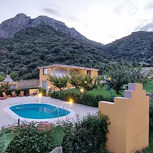 Indipendente Con Piscina Uso Esclusivo Internet Illimitato Siniscola